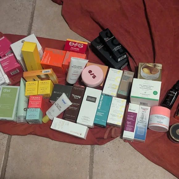 Trinny London Skincare Set - Picture 5 of 7